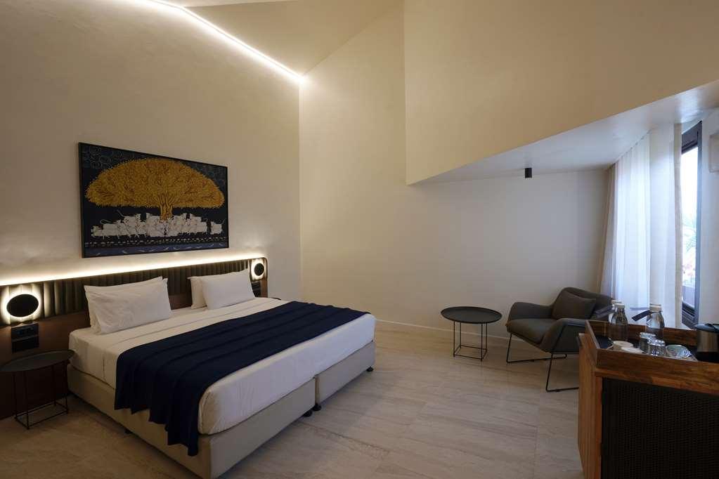 Best Western Resort Country Club Gurgaon Zimmer foto