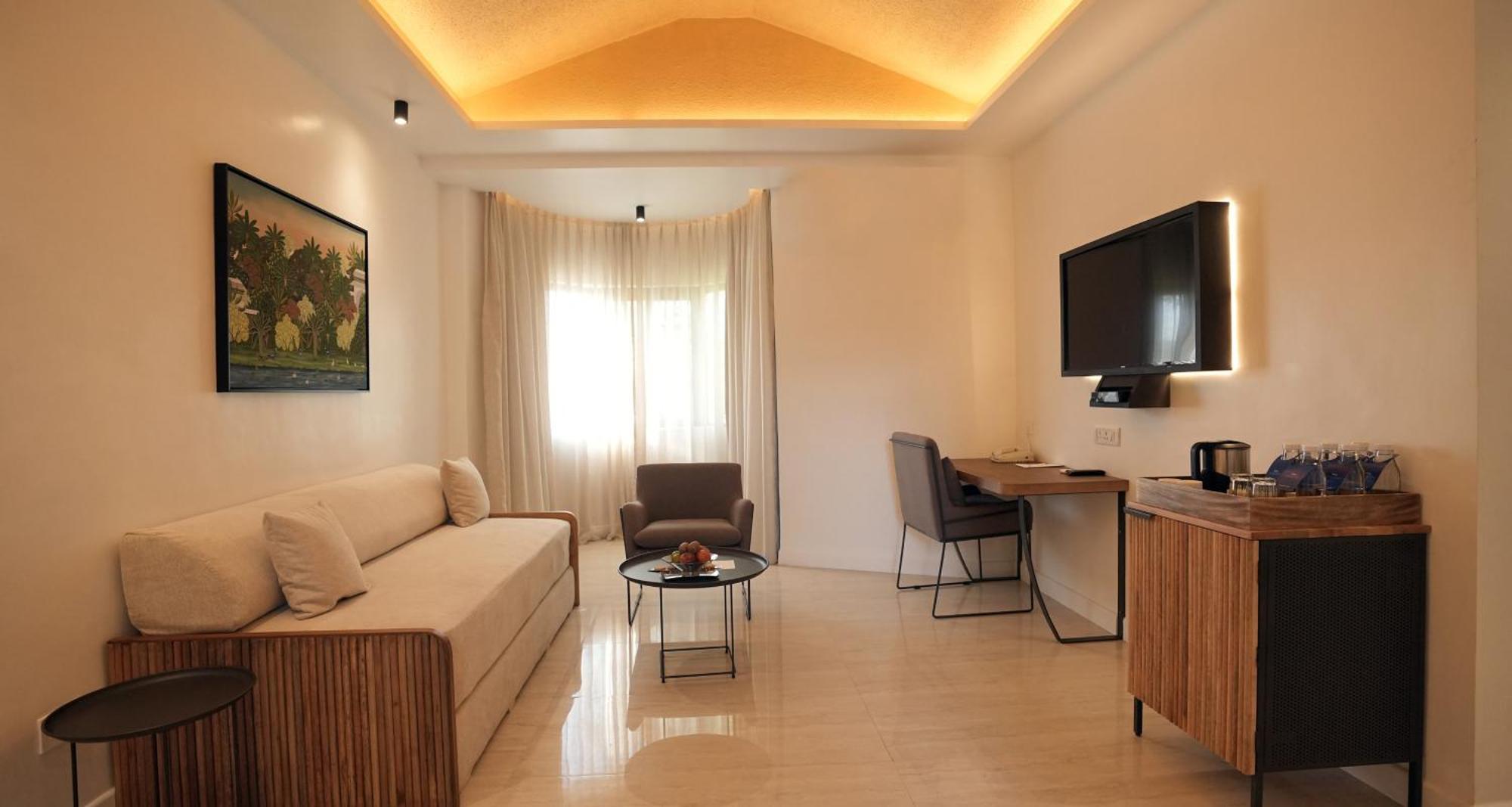 Best Western Resort Country Club Gurgaon Exterior foto